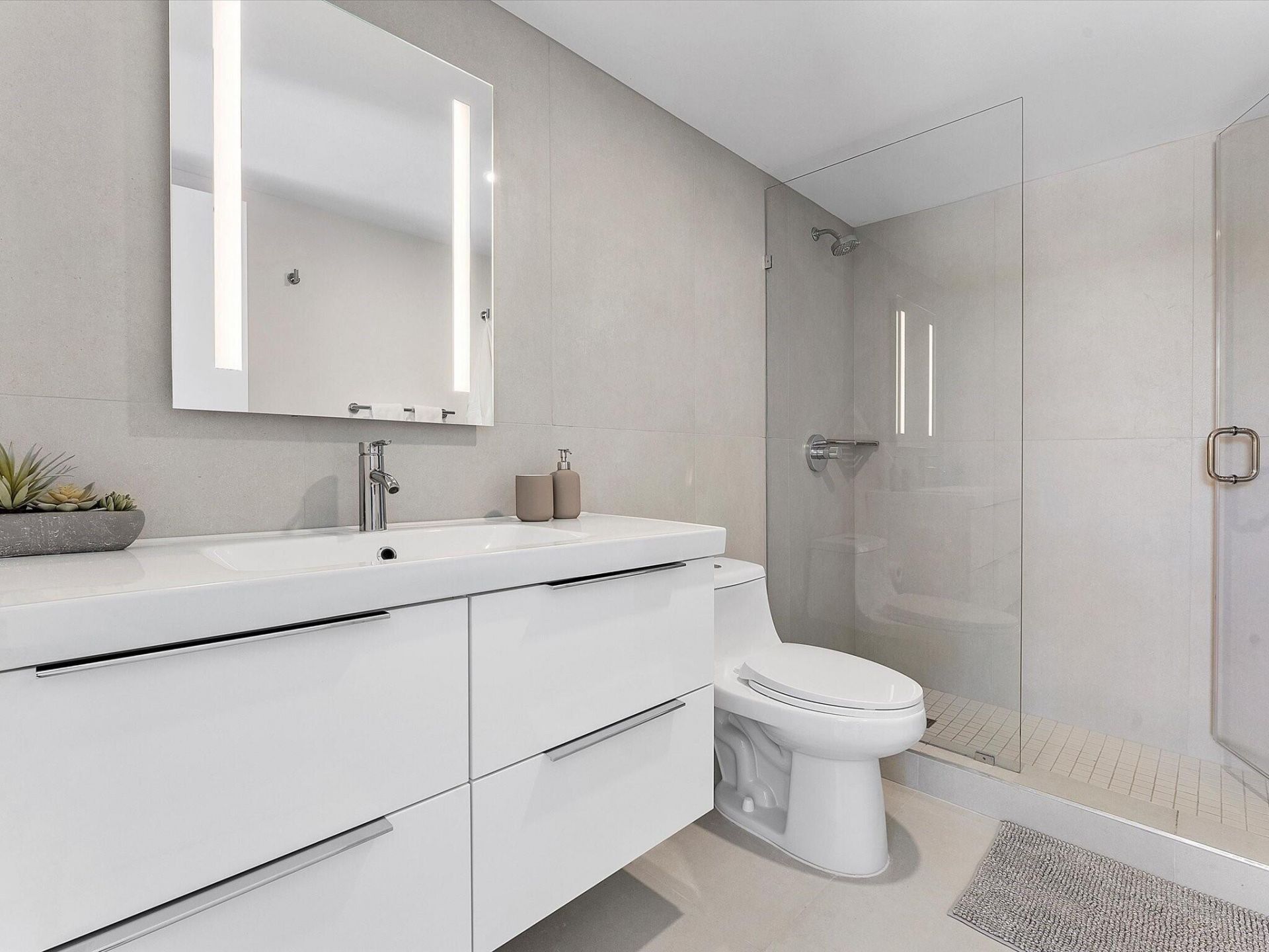 2780 S Ocean Boulevard, Unit 311, Palm Beach, FL 33480 Photo