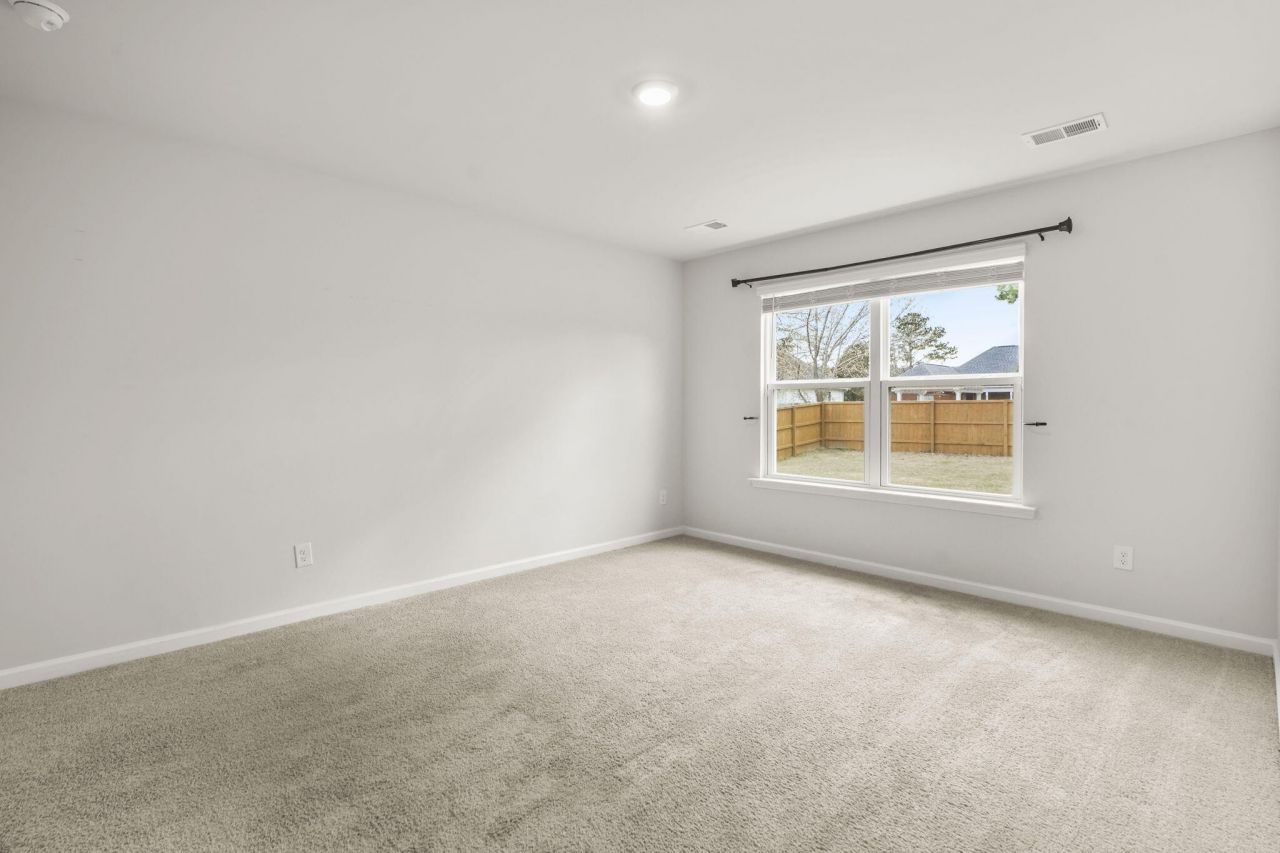 361 Spruce Ivy Street Photo 11