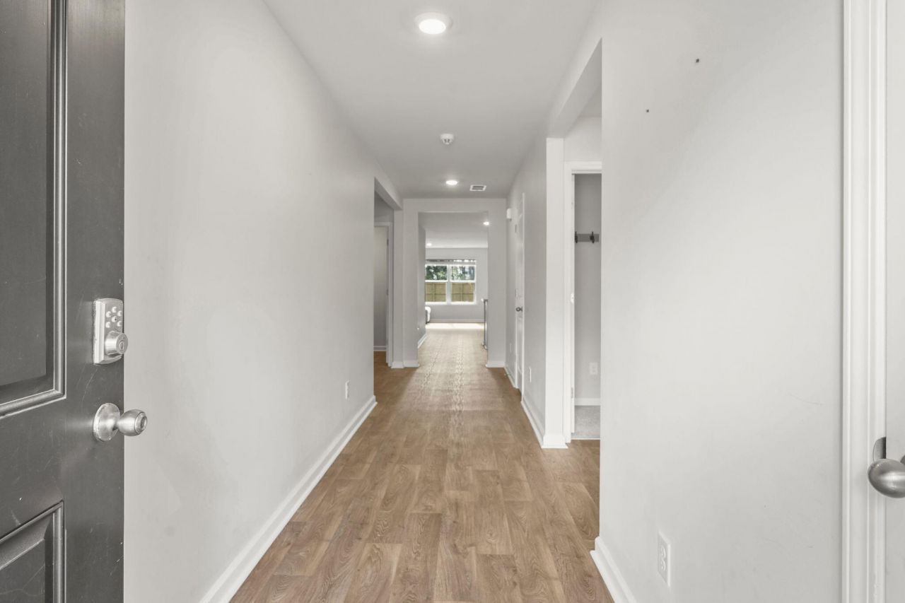 361 Spruce Ivy Street Photo 4