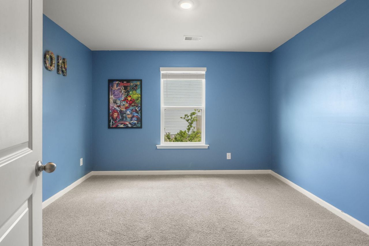 361 Spruce Ivy Street Photo 5