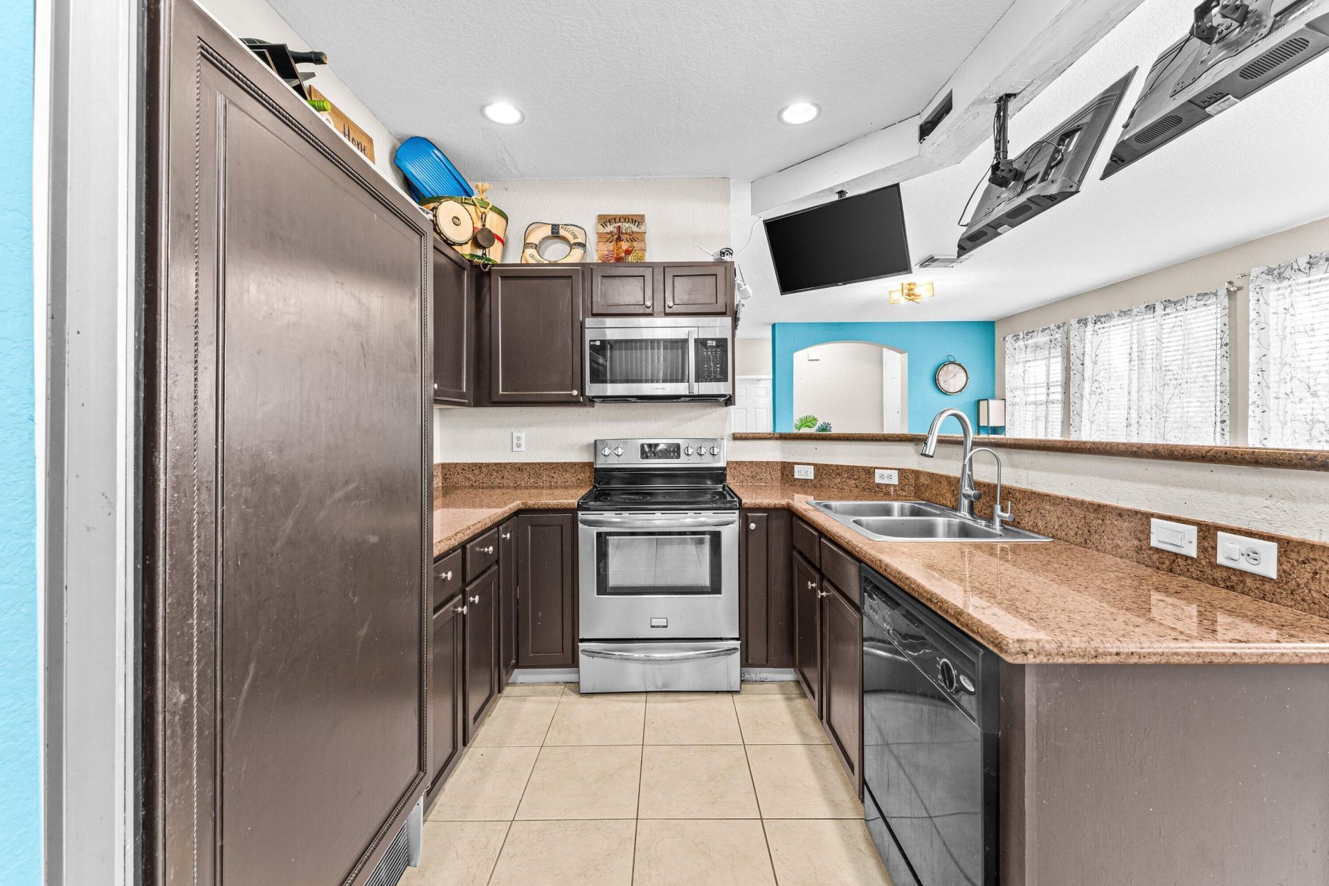 3246 Mirella Drive, Riviera Beach, FL 33404 Photo