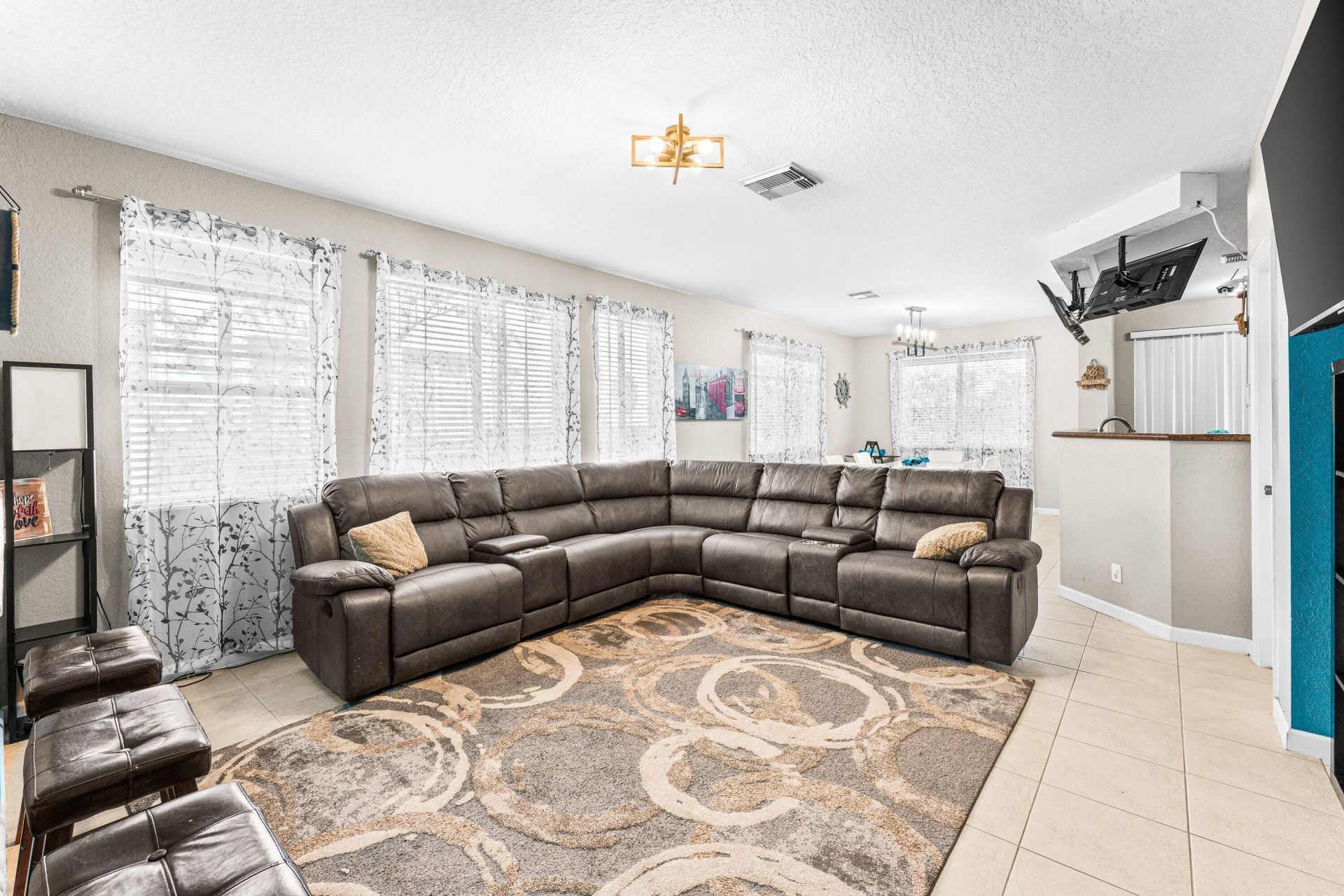 3246 Mirella Drive, Riviera Beach, FL 33404 Photo