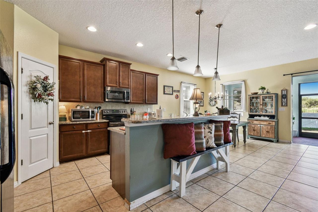 1110 Lauren Manor Loop, Ruskin, FL 33570 Photo