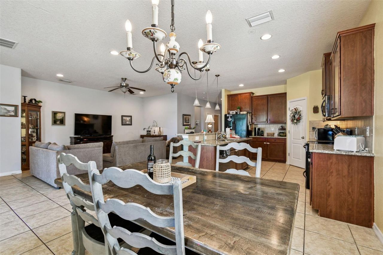 1110 Lauren Manor Loop, Ruskin, FL 33570 Photo