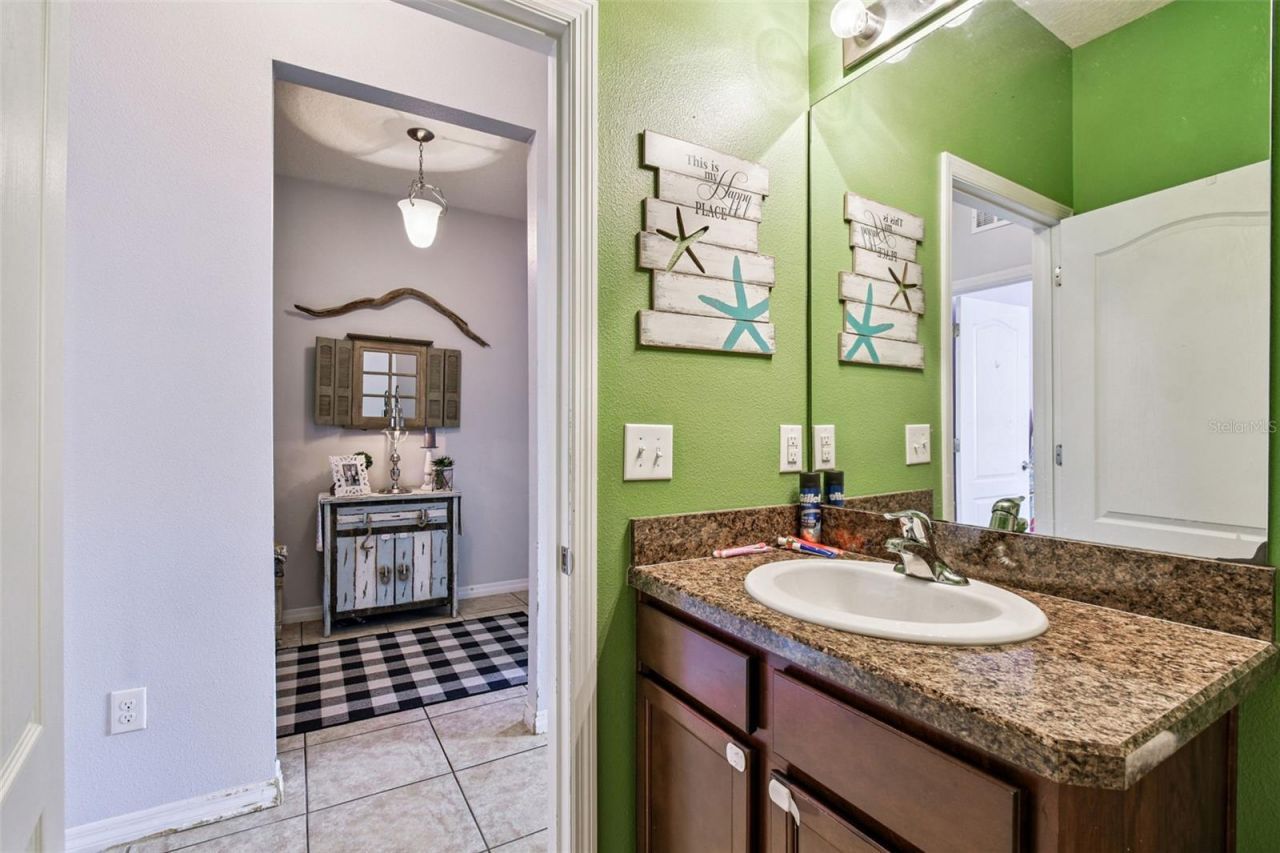 1110 Lauren Manor Loop, Ruskin, FL 33570 Photo