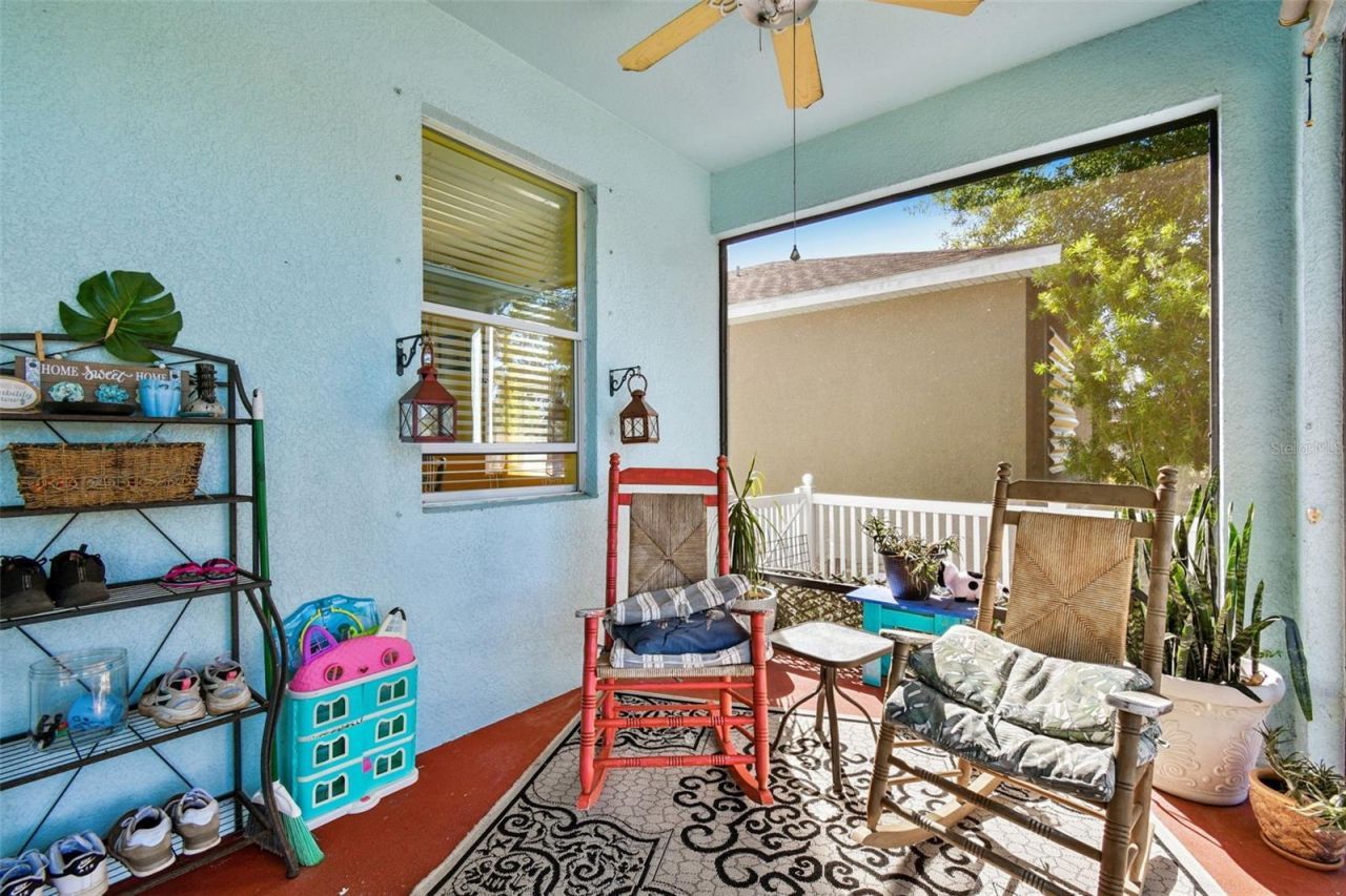 1110 Lauren Manor Loop, Ruskin, FL 33570 Photo