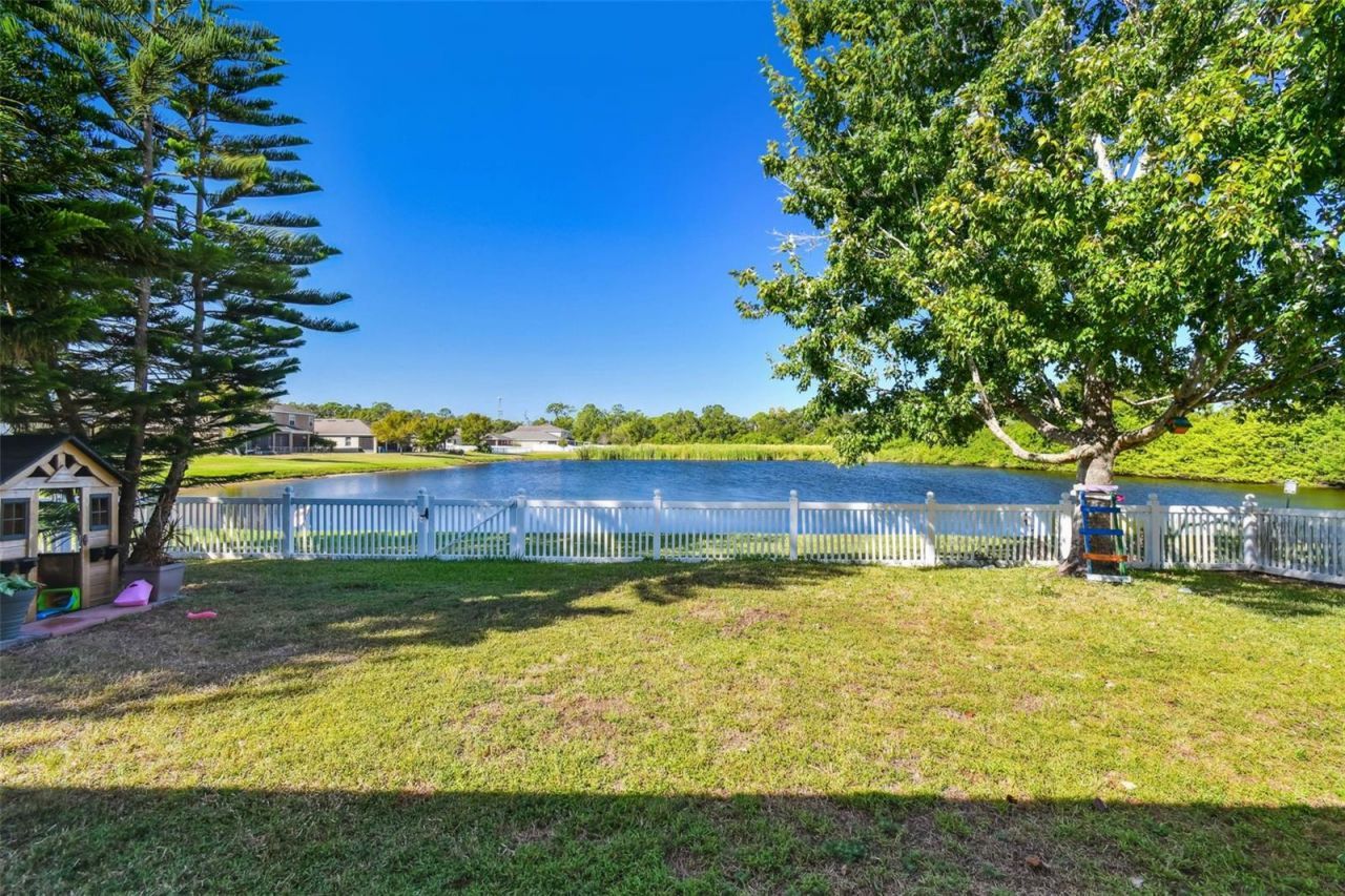 1110 Lauren Manor Loop, Ruskin, FL 33570 Photo