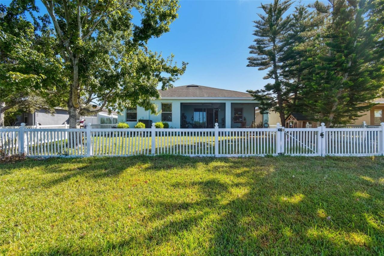 1110 Lauren Manor Loop, Ruskin, FL 33570 Photo