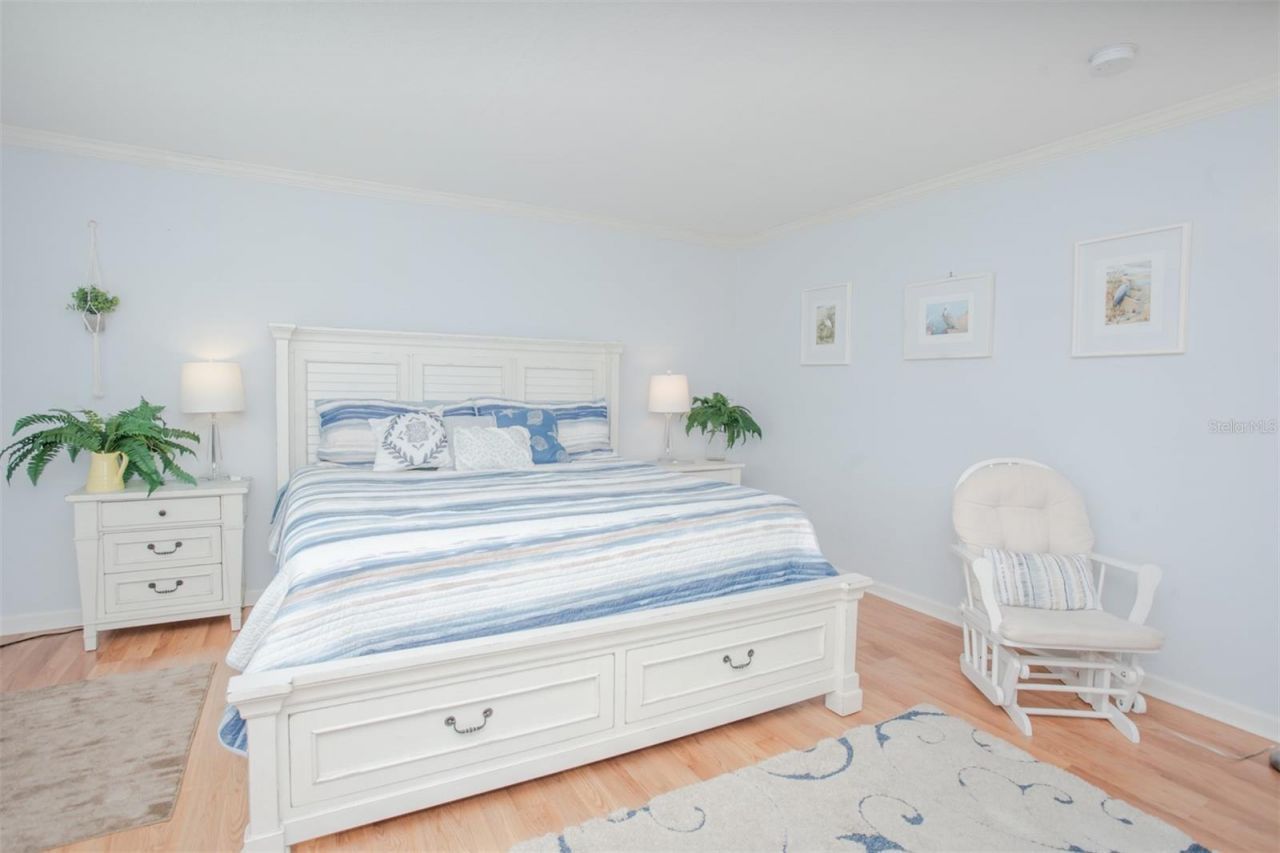 237 Seahorse Drive Se, Unit H, Saint Petersburg, FL 33705 Photo