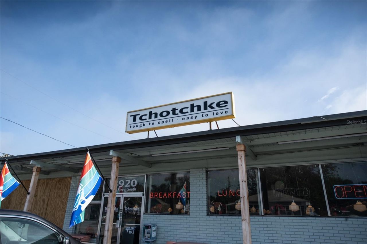 237 Seahorse Drive Se, Unit H, Saint Petersburg, FL 33705 Photo