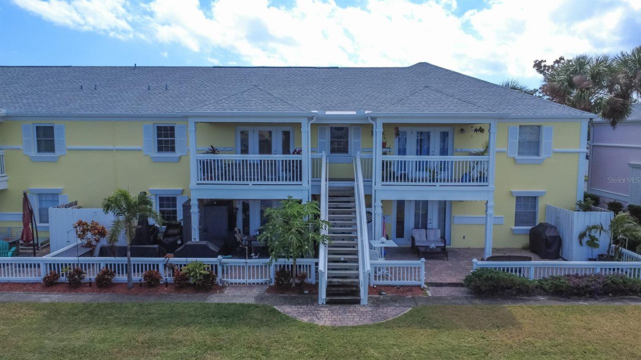 237 Seahorse Drive Se, Unit H, Saint Petersburg, FL 33705 Photo