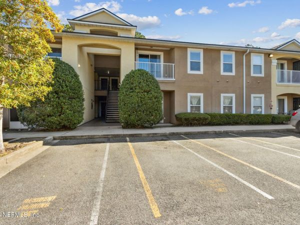 3700 KIRKPATRICK Circle, Unit 8-11, Jacksonville, FL 32210