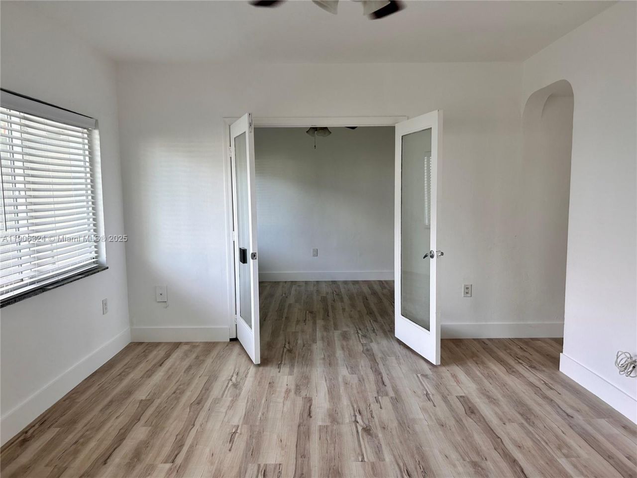 7207 Bay Dr, Unit 24, Miami Beach, FL 33141 Photo