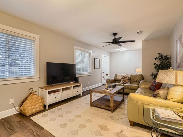 6108 Calmar CV, Unit B, Austin, TX 78721