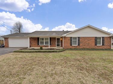 743 Pearce Way , Bowling Green, KY 42101