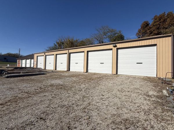 000 Oo Highway, Thayer, MO 65791
