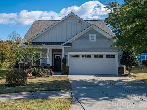 5128 Meadow Woods Drive, Lowell, NC 28098