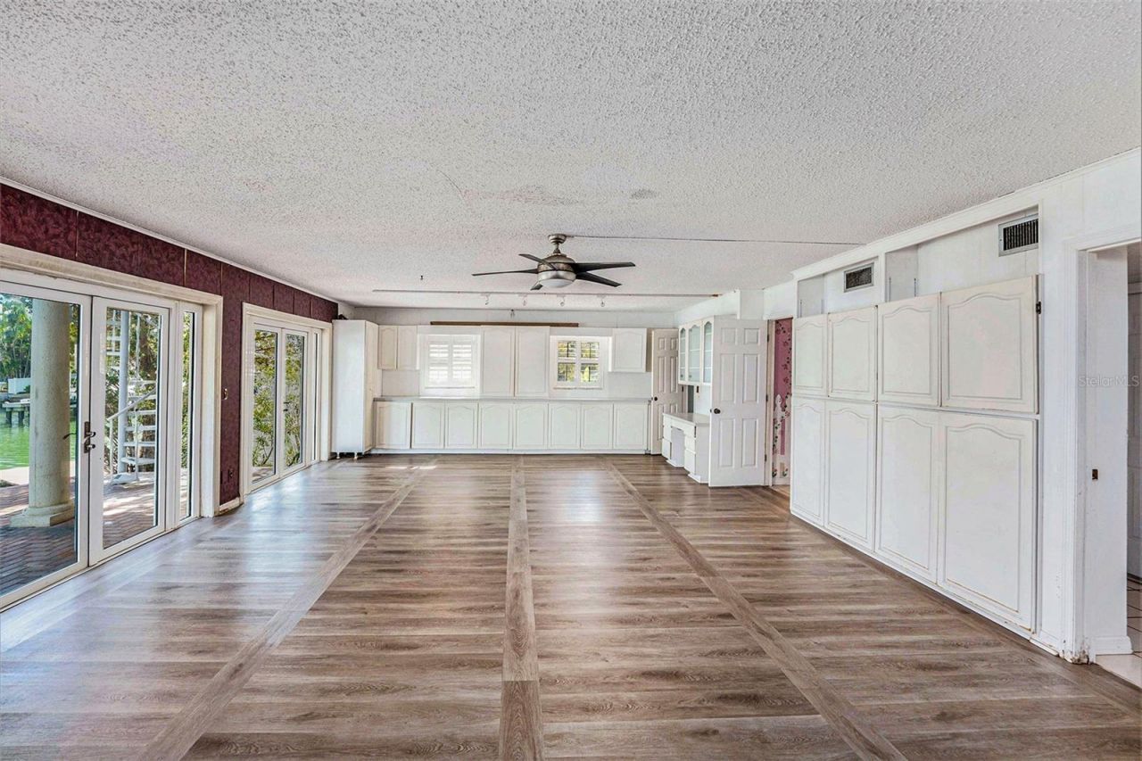 5903 Bimini Way N, Saint Pete Beach, FL 33706 Photo