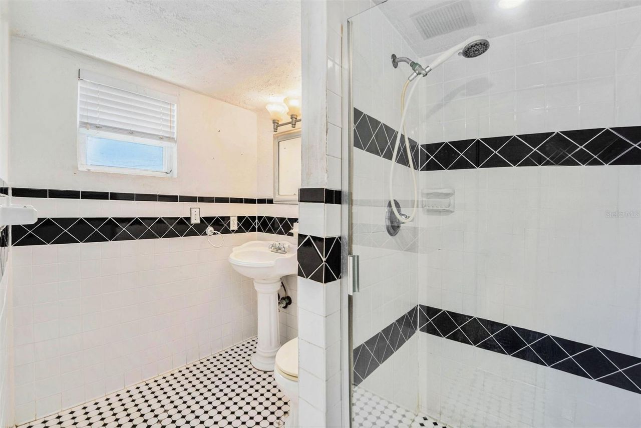 5903 Bimini Way N, Saint Pete Beach, FL 33706 Photo