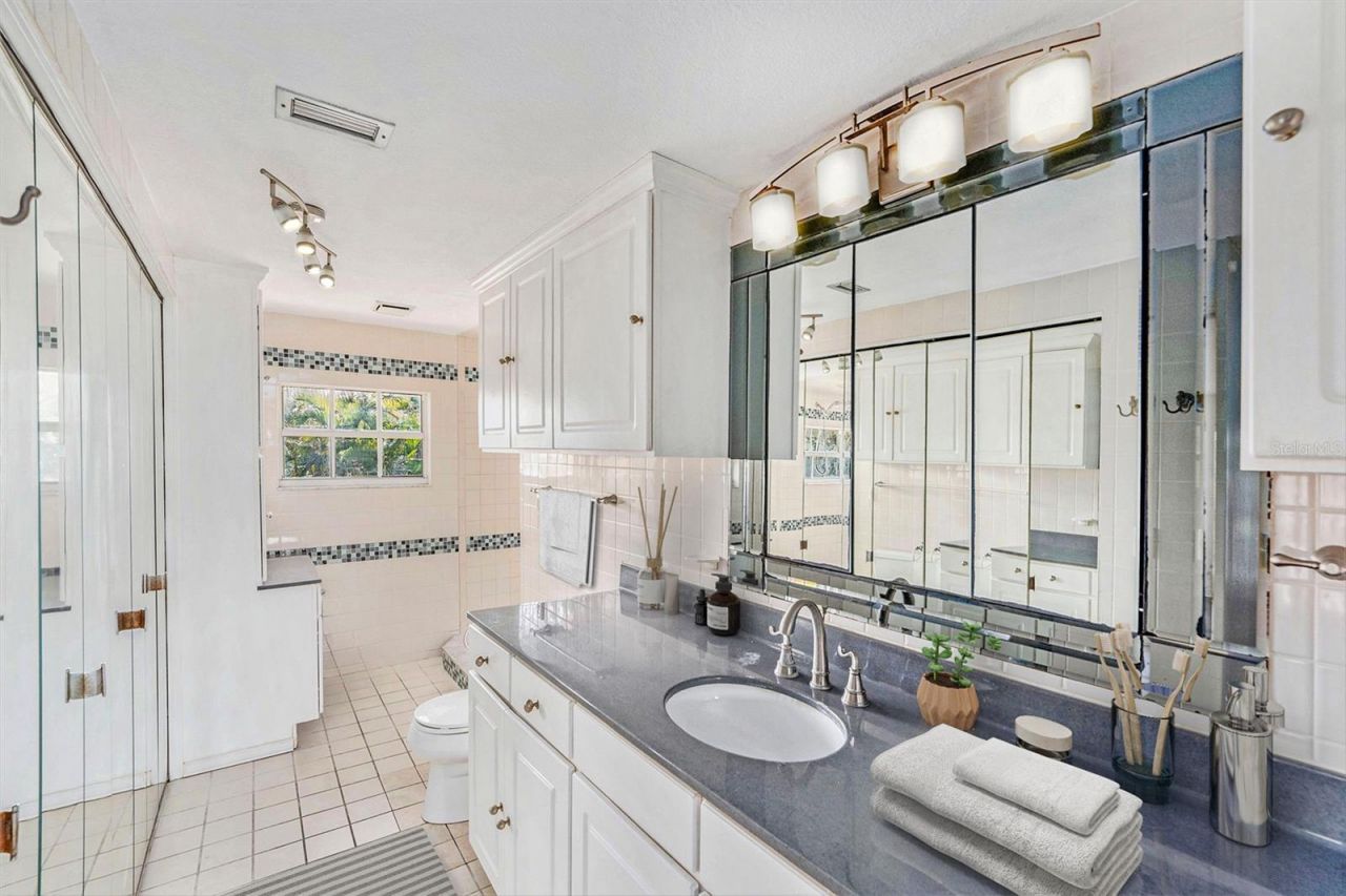 5903 Bimini Way N, Saint Pete Beach, FL 33706 Photo