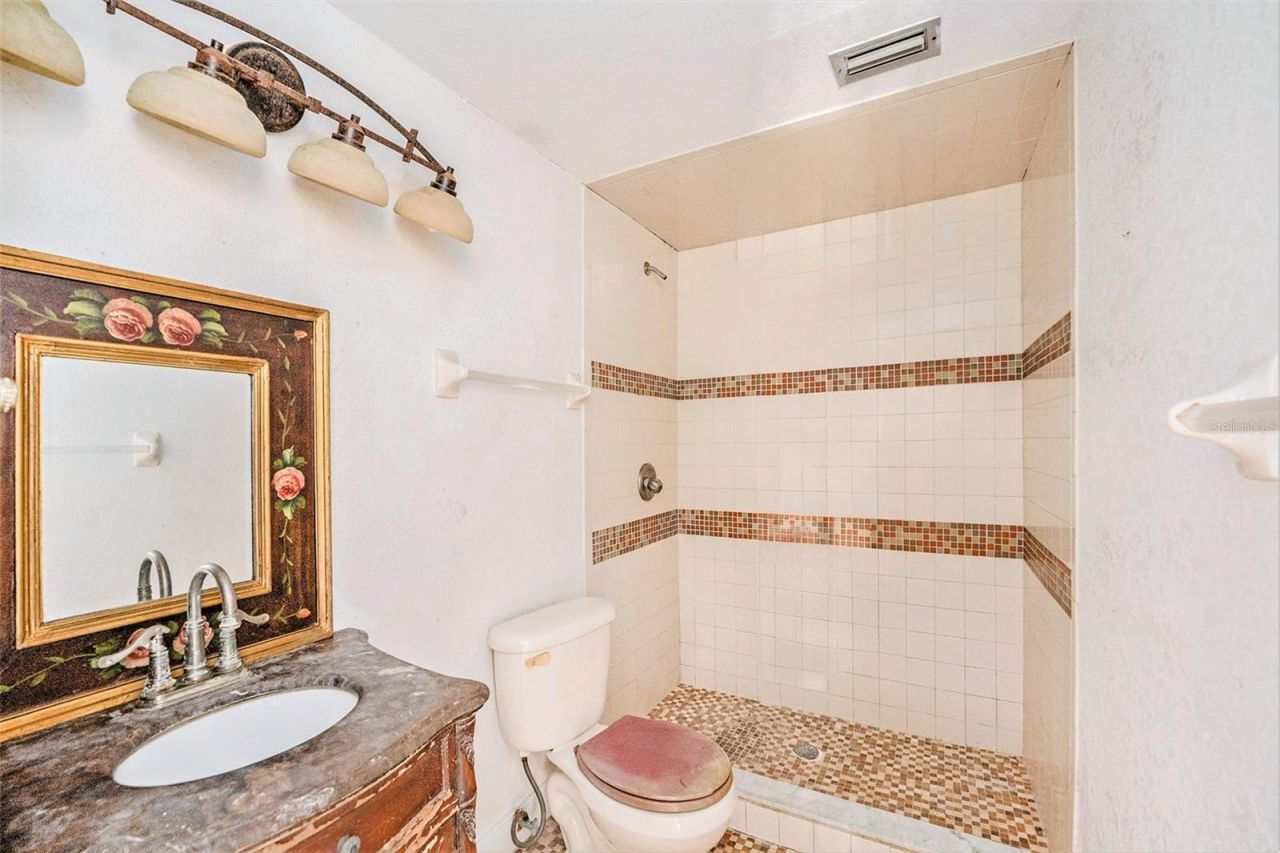 5903 Bimini Way N, Saint Pete Beach, FL 33706 Photo