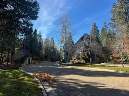 7 Silver Pine Road, Lake Almanor, CA 00000 Photo