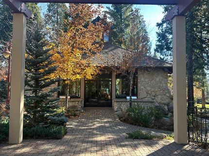 7 Silver Pine Road, Lake Almanor, CA 00000 Photo