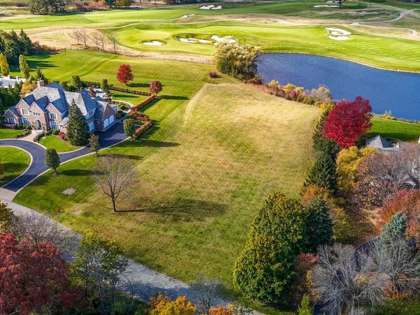 470 S Stablewood Lane, Lake Forest, IL 60045