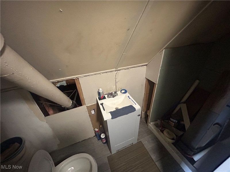 2292 E 90th Street, Cleveland, OH 44106 Photo 25