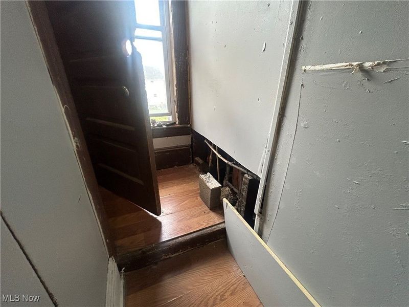 2292 E 90th Street, Cleveland, OH 44106 Photo 9