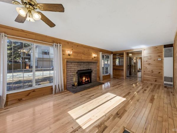 941 Brockway Avenue, South Lake Tahoe, CA 96150