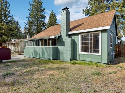 941 Brockway Avenue, South Lake Tahoe, CA 96150 Photo