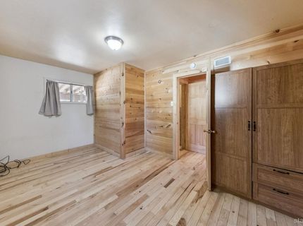 941 Brockway Avenue, South Lake Tahoe, CA 96150 Photo