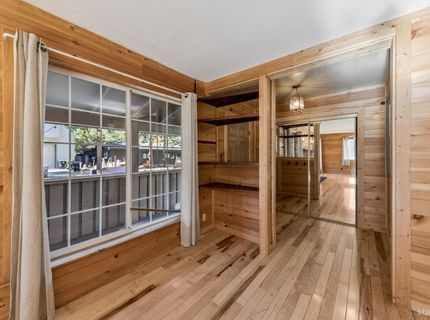 941 Brockway Avenue, South Lake Tahoe, CA 96150 Photo