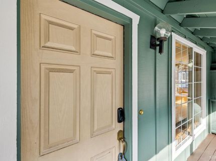 941 Brockway Avenue, South Lake Tahoe, CA 96150 Photo