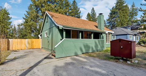 941 Brockway Avenue, South Lake Tahoe, CA 96150 Photo