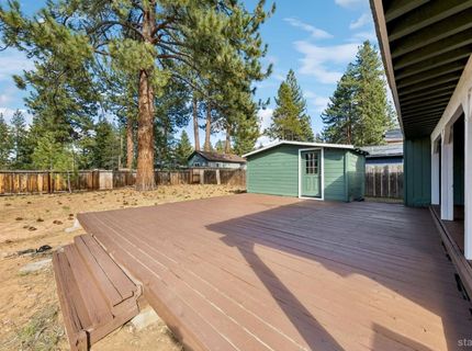 941 Brockway Avenue, South Lake Tahoe, CA 96150 Photo