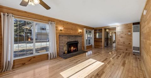 941 Brockway Avenue, South Lake Tahoe, CA 96150 Photo