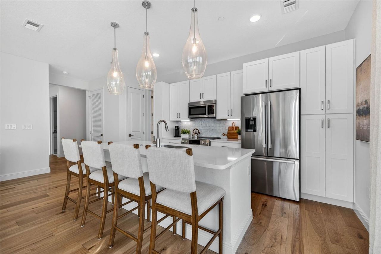 600 3rd Avenue S, Unit 410, Saint Petersburg, FL 33701 Photo