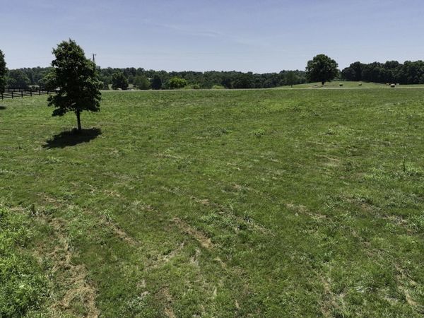 7840 W Lick Creek Rd, Primm Springs, TN 38476