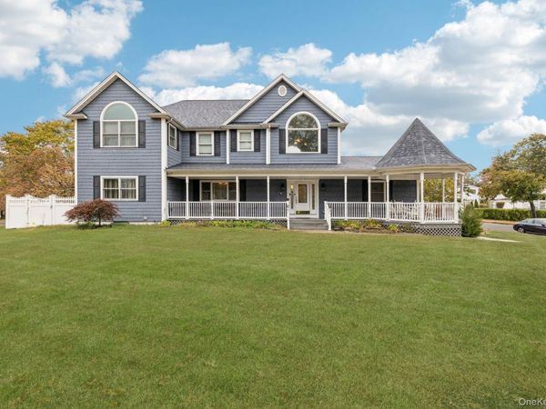 60 Steuben Boulevard, Nesconset, NY 11767