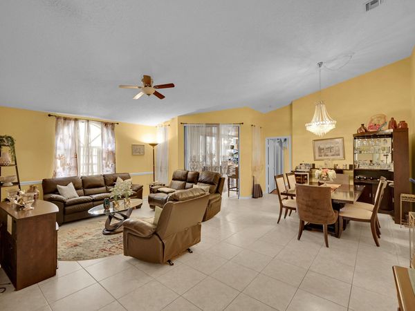 5379 Verona Drive, Unit H, Boynton Beach, FL 33437