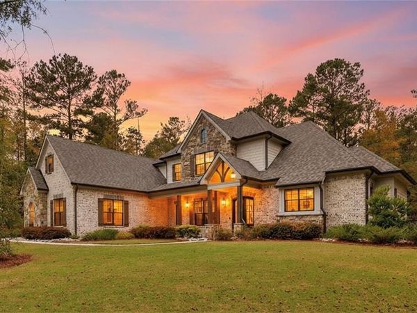 603 Crescent Drive, Forsyth, GA 31029