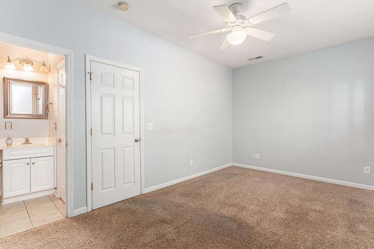 4105 Perrine St. Street Photo 10