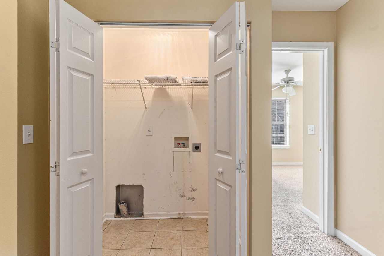 4105 Perrine St. Street Photo 17