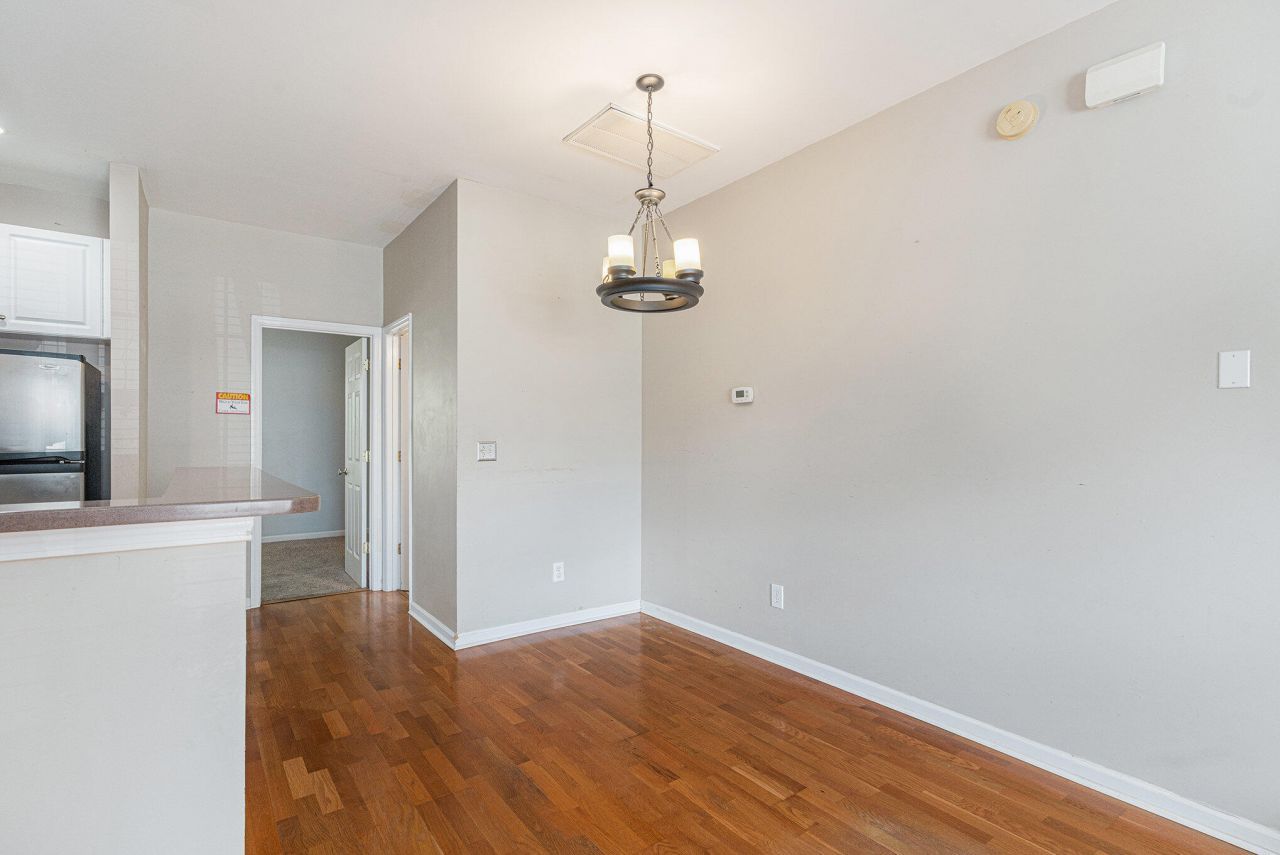 4105 Perrine St. Street Photo 7