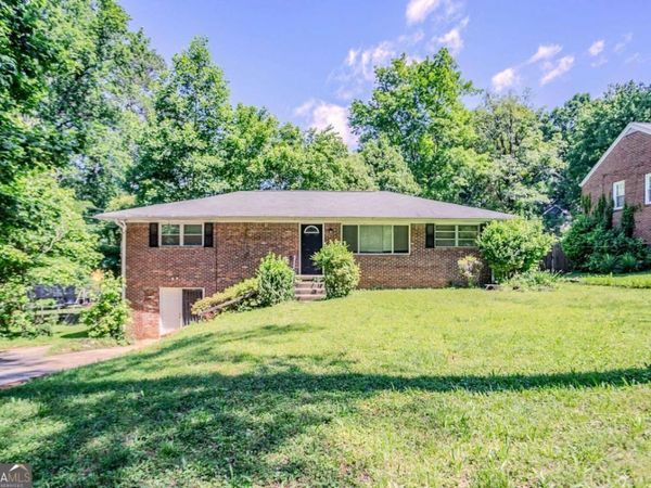 2201 Bolling Brook Drive SW, Atlanta, GA 30311