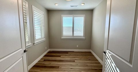 406 Heirloom Street, Sparks, NV 89441 Photo