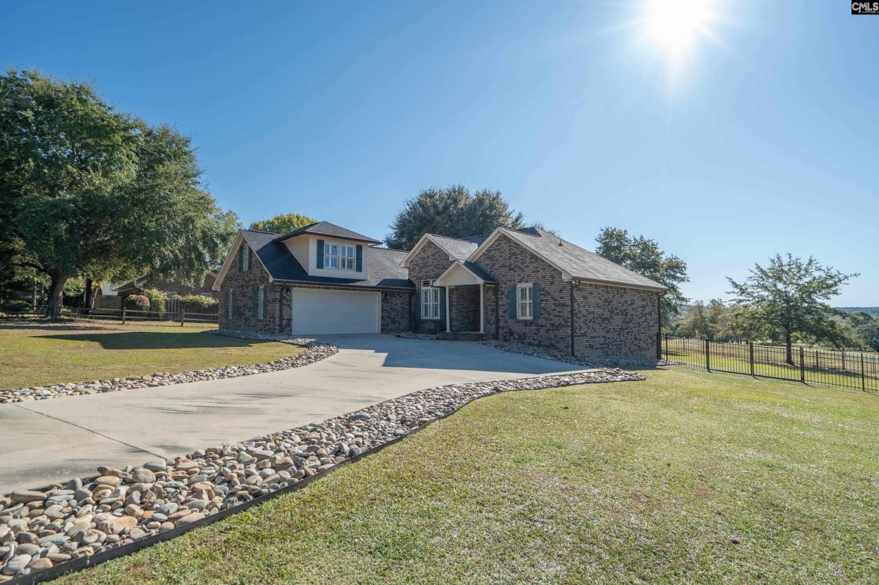 1405 Raccoon Rd Photo 1