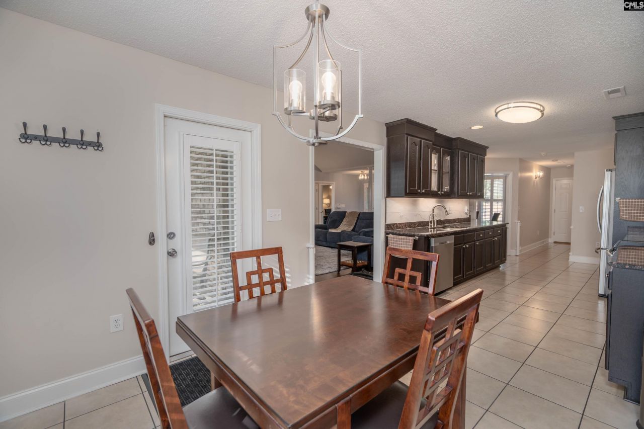 1405 Raccoon Rd Photo 17